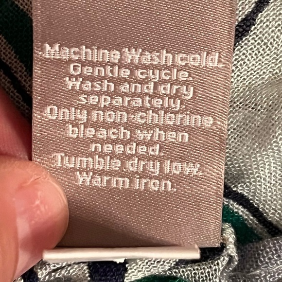 Banana Republic Green Black White Umbrella Print Lightweight Scarf | One Size - Picture 3 of 4